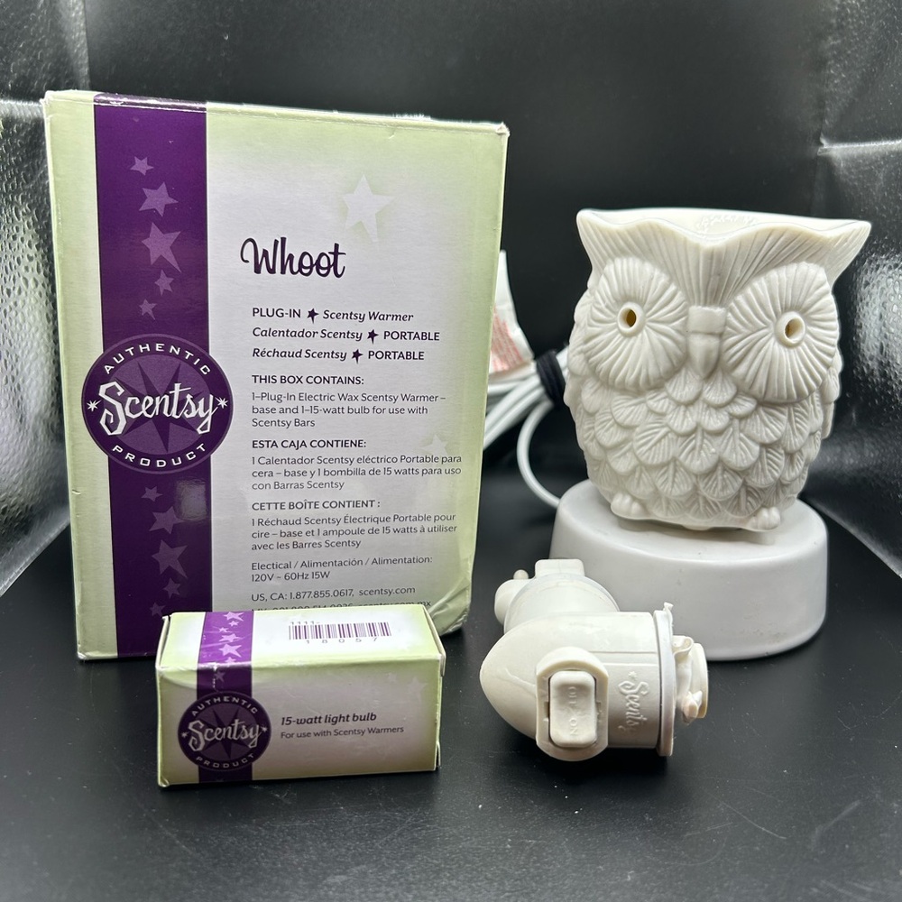 Scentsy Whoot Owl Wax Warmer w/box Retired Used Scentsy Base included
